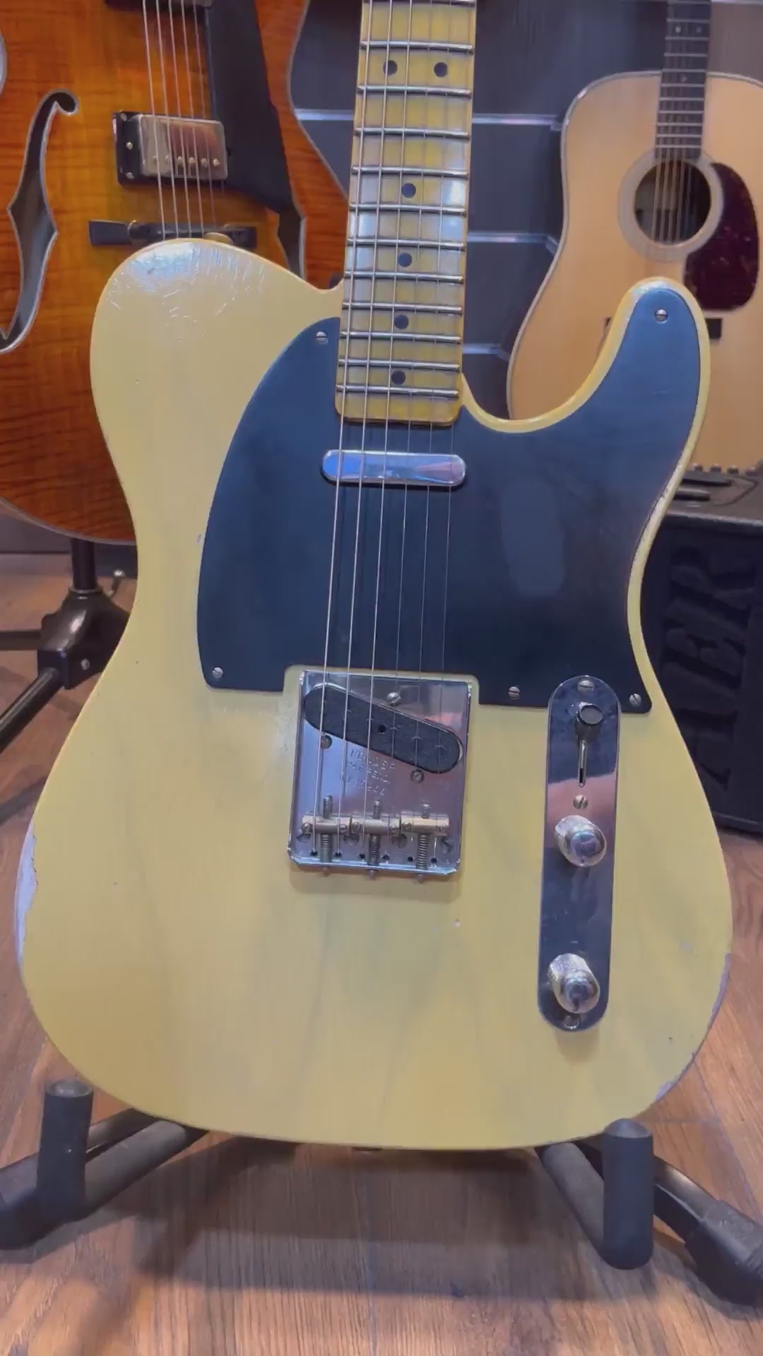 FENDER CUSTOM SHOP 52 TELECASTER RELIC MN GUITARRA ELECTRICA AGED NOCASTER BLONDE.